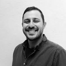 Diana Beavers's Instagram, Twitter & Facebook