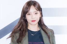 Oh in hye ditemukan dalam keadaan tidak sadar di rumahnya di distrik bisnis internasional songdo, incheon,. Buat Hati Remuk 8 Seleb Korea Diduga Meninggal Karena Bunuh Diri Matamata Com