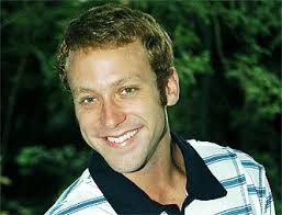 He gained prominence for the role of artur malta, the cabeção. Who Is Sergio Hondjakoff Dating Sergio Hondjakoff Girlfriend Wife