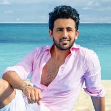 رجل يجامع زوجته بالحلال، وأثناء الجماع يدخل إصبعه السبابة في دبرها من سبيل المداعبة لها، علما أنها ترتاح لذلك كثيرًا. ÙØ¤Ø§Ø¯ Ø¹Ø¨Ø¯Ø§Ù„ÙˆØ§Ø­Ø¯ Fouadabdulwahed Twitter