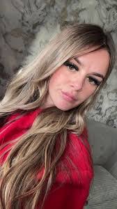 Tina Mcglynn's Instagram, Twitter & Facebook