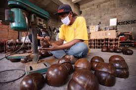 Tersedia pertimbangan desain dan rekayasa yang dapat digunakan, namun untuk menjaga kesederhanaannya, artikel ini akan memberikan petunjuk untuk membuat sebuah pembangkit sederhana yang memiliki keluaran rendah. Konkret Ini Sederet Langkah Bri Dalam Pulihkan Umkm