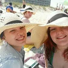 Ashley Yow's Instagram, Twitter & Facebook