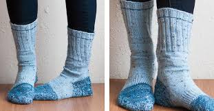 This free moss stitch cup cozy knitting pattern is made with beginner knitters in mind. Hiking Knitted Ribbed Socks Free Knitting Pattern