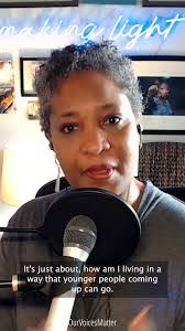 Sandy Gantt's Instagram, Twitter & Facebook