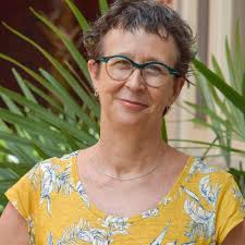 Longtime Faculty Member Becomes CLAS Associate Dean