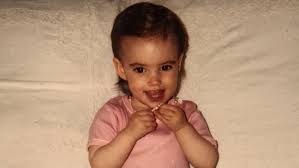 Emma roberts não fugiu do caminho da família e virou atriz, assim como sua famosa tia julia roberts e seu pai eric roberts. Emma Roberts Tem Grande Transformacao Ate Amor Com Data Marcada Veja