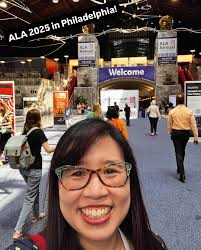 My #alaac25 in one post! Friends, books and the Chinatown gate. So fun  seeing you all and very, very grateful to everyone who make reading books  such a wonderful and vital part