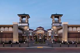 Entdecken sie vielfältige produkte im outlet. San Francisco Premium Outlets