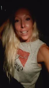 you might be a redneck if...🤣🤣 #redneck #country #countrygirl #ball  #hitch #pool #youmightbearedkneck #cowboysandbeer #bar #beer #rum  #saturdaynight #fyp #fypシ #foryou