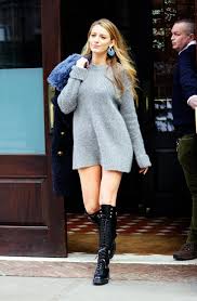 Style behind the style of ryan gosling, ryan reynolds, donald glover and timothee chalamet. Blake Lively S Daughter Is Just As Trolly As Her Father Ryan Reynolds Glamour