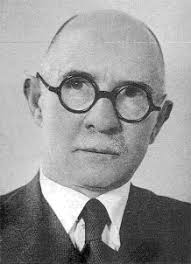 Louis Fieser: An Organic Chemist in Peace and War