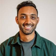 Madison Ochs's Instagram, Twitter & Facebook