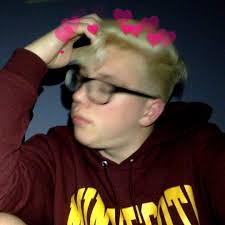 Stream Chris Elberson music