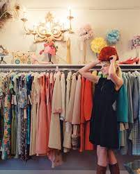 Division Clinton Shopping The Official Guide To Portland