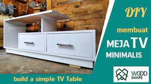 Pilih tempat di mana meja akan berguna, bahkan ketika sedang digunakan. Membuat Meja Tv Minimalis Lemari Tv Dari Multiplek Youtube