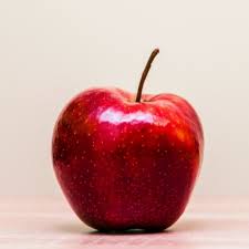 Bonjour French Chic Ladies Are You One Of My Apple Icious Shaped French Chic Ladies If So You May Have Been Disappointed In My In 2020 Fruit Apple Flattering Outfits