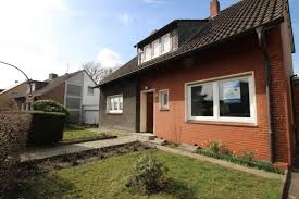 Wer gern etwas zentraler wohnen möchte, kann sich für. Haus Zu Vermieten Oberspredey 30 44577 Castrop Rauxel Recklinghausen Kreis Mapio Net