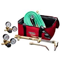Lincoln Electric Cut Welder Kit With Torch Oxygen And Acetylene Regulators 3 16 In X 12 Ft Hose For Cutting Welding And Brazing Kh995 The Home Depot