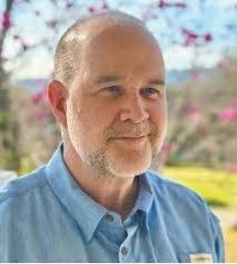 Robert Treese's Instagram, Twitter & Facebook