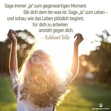 Eckhart tolle wurde in deutschland geboren und verbrachte hier die ersten dreizehn jahre seines lebens. Eckhart Tolle Zitat Tolle Zitate Zitate Grossartige Zitate