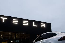 Reach beyond is a transport found in 2010 as sole proprietorship and latter registered as a limited company in how do i balance leasing a car and buying one for my self? Elon Musk Promises To Make A 25 000 Tesla In 3 Years The New York Times