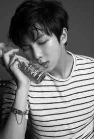 Love Yourself Tear Concept Photo O Version Kim Jins Entertainment
