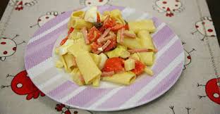 La ricetta della pasta con zucchine, panna e prosciutto cotto è facile da preparare ed anche abbastanza veloce. Viaggio Di Gusto Insalata Di Pasta Fredda Con Uova E Prosciutto Cotto