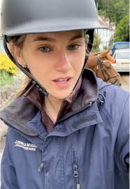 Ella Dalton Equestrian