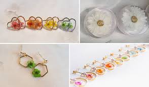 Preserved flowers are perfect for interior decor, floral art, and other craft projects that incorporate flowers. Korean Handmade Accessories Jewelry With Preserved Flowers Trazy Korea S 1 Travel Guide