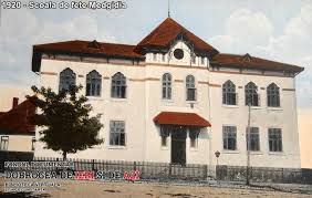 Ieri scoala, azi atelier de croitorie si cantina sociala. 1920 Scoala De Fete Medgidia