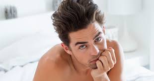 Résultat de recherche d'images pour "porn gif impotent man forcing HIS dick to stiffen"