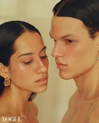 Jennifer Arango Makeup artist & hairstyle