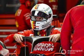 Hello max verstappen fans, i made a new max verstappen helmet only to replace daniil kvyat helmet. Vettel Slams Major Bs Restriction On Helmet Changes