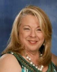 Jo Wiggins's Instagram, Twitter & Facebook