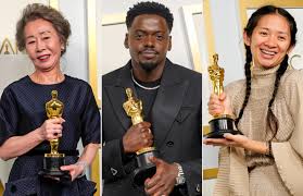 The director is the second woman to win the best directing awards in nearly 100 years. B3dvngnp1s5vgm