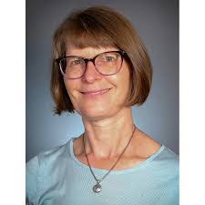 Jeri Obrien's Instagram, Twitter & Facebook