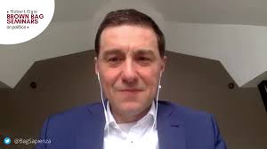 Fernando Casal Bertoa presents the takeaways from his research