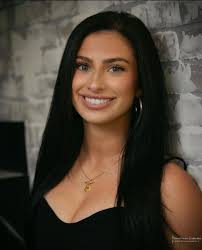 Team #1 — The Lux Studio