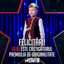 Ambasada sua o felicita pe micuta laura bretan, care la doar 13 ani a impresionat atat romania, cat si america prin vocea adrian tutu, castigatorul primei editii a emisiunii romanii au talent, a vorbit in cadrul unui interviu acordat ziare.com despre onoarea de a canta in. Cine E PuÈ™tiul Care A CaÈ™tigat Premiul De Originalitate Romanii Au Talent Libertatea