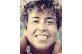 Sharon Hildreth's Instagram, Twitter & Facebook