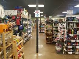 People talk about herbal oil, organic produce and supplement. Mountain Mama Natural Foods Colorado Springs Colorado Health Store Happycow