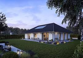 Darüber hinaus bieten wir ihnen für ihren bungalow als fertighaus auch bei der ausbaustufe maximale flexibilität. Bungalow Und Winkelbungalow Bauen Mit Viebrockhaus
