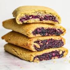 (b) mengisar sehingga menjadi adunan yang sebati dan seimbang. 12 Biskut Raya Ideas In 2021 Cookie Recipes Crunchy Chocolate Chip Cookies Recipes