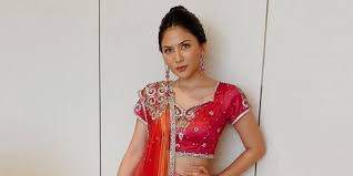 Jessica mila merupakan model dan juga aktris asal indonesia yang mana dilahirkan pada kota langsa, aceh, pada tanggal 3 agustus 1992. M061hvyhvkpvom