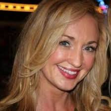 Shawna Mohler's Instagram, Twitter & Facebook