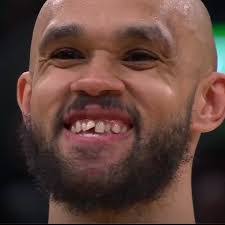 Freddie Pepper's Instagram, Twitter & Facebook