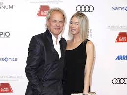 Uwe ochsenknecht spricht von plänen. Uwe Ochsenknecht Ein Kleines Monster Ist Mit Kiki Nicht Geplant Trend Magazin Ochsenknecht Uwe Ochsenknecht Vier Kinder