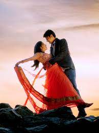 Golden Hour Couple Photo Wedding Couple Poses Photography Indian Wedding Photography Couples Wedding Photoshoot Props