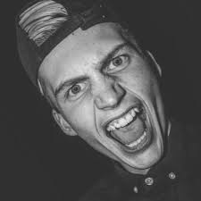 Anthony Wengler (@antho42lpb)